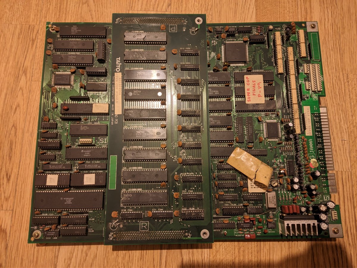 Taito F3 White + Expand.jpg