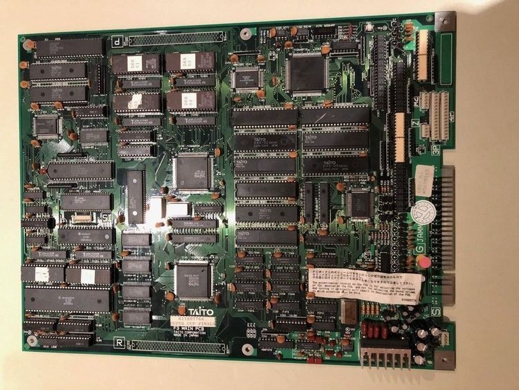 Taito F3 White.jpg